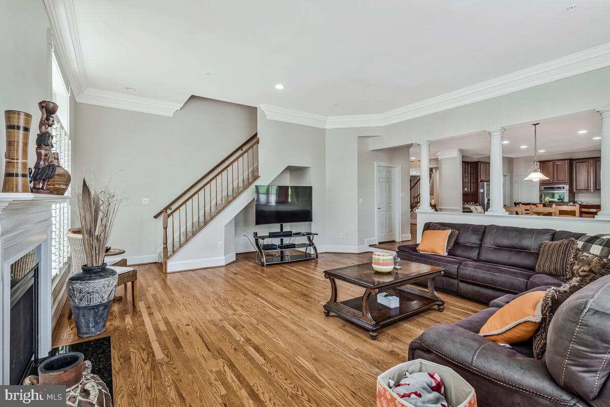 412 Stanwich Terrace photo 27