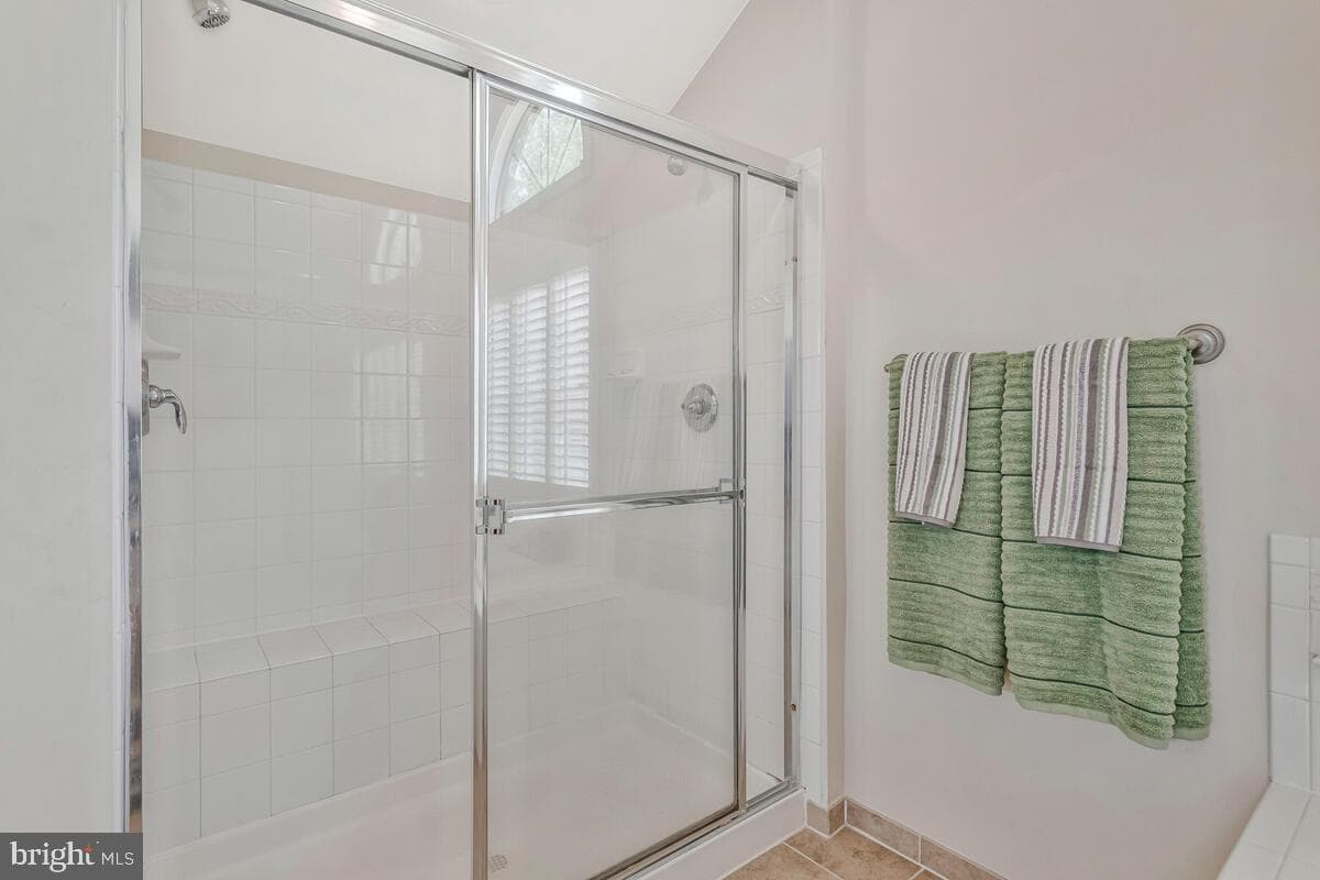 412 Stanwich Terrace photo 46