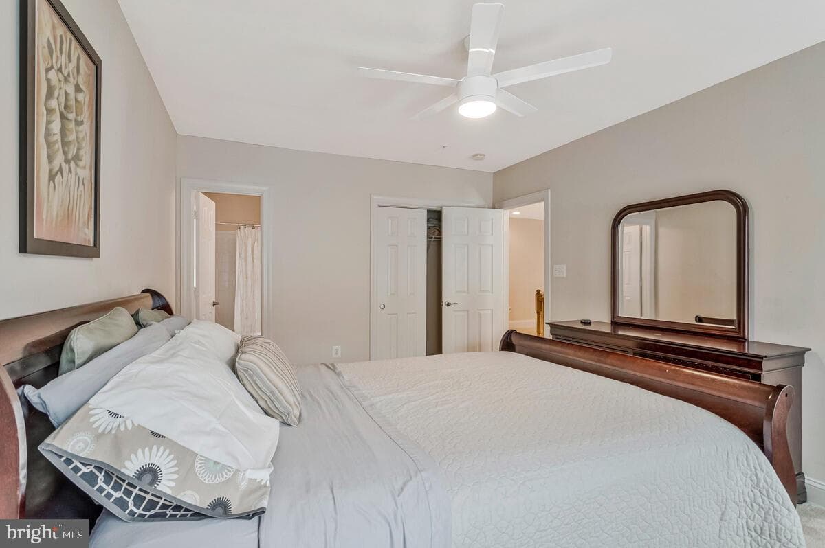 412 Stanwich Terrace photo 48