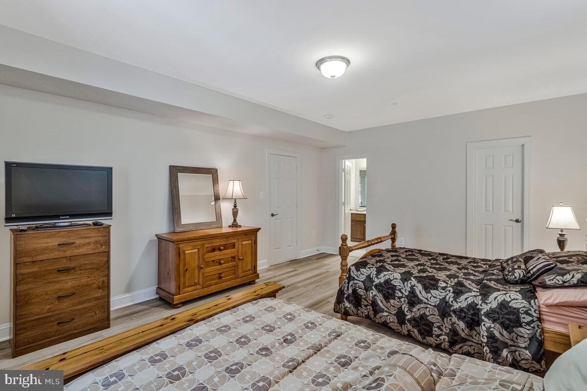 412 Stanwich Terrace photo 69