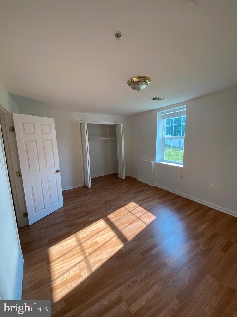 15227 Derbyshire Way photo 31