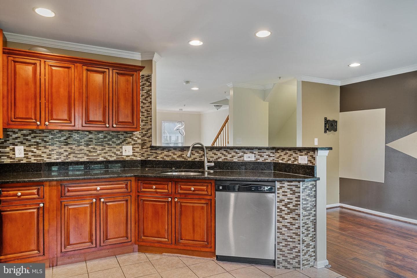 6958 Aquamarine Court photo 12