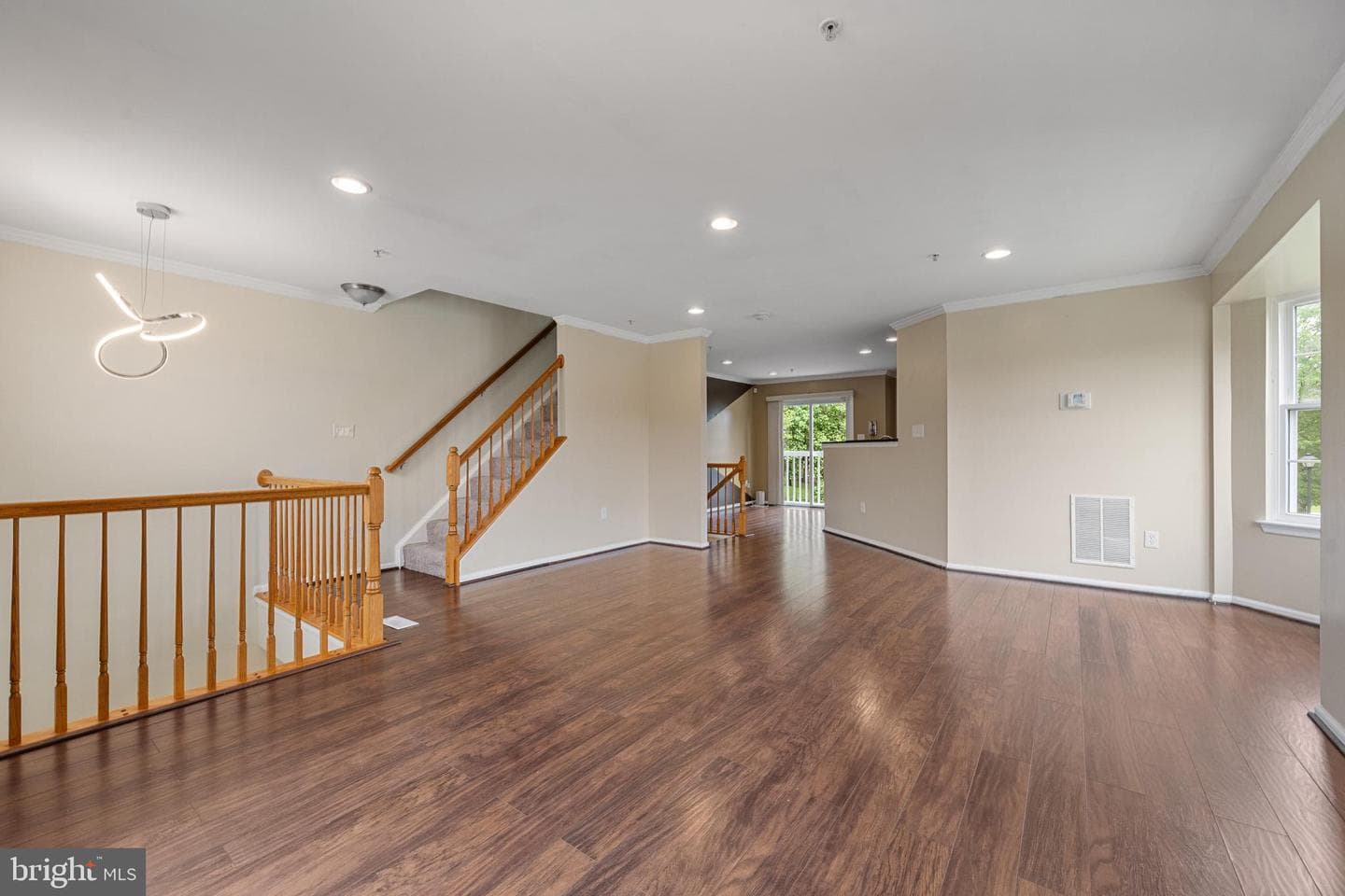 6958 Aquamarine Court photo 8