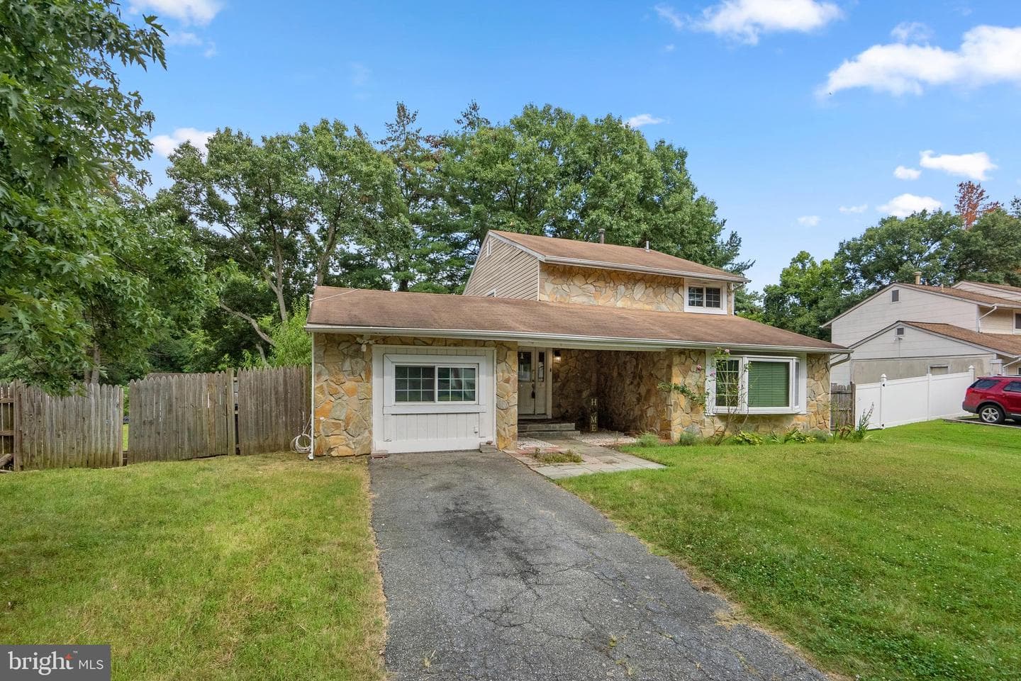 10900 New Salem Avenue photo 5