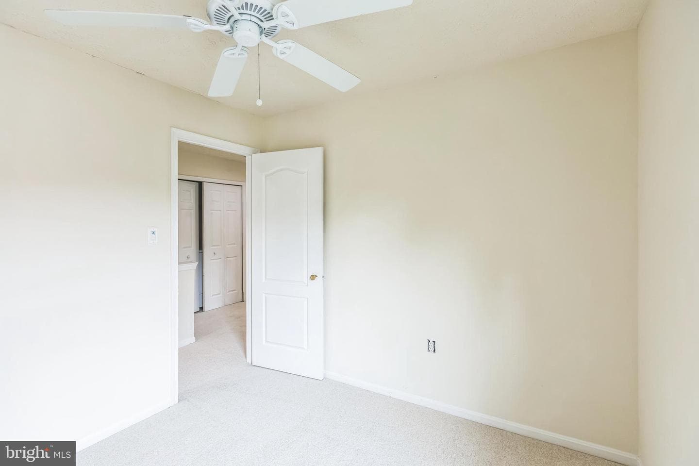 9902 Pitman Avenue photo 29