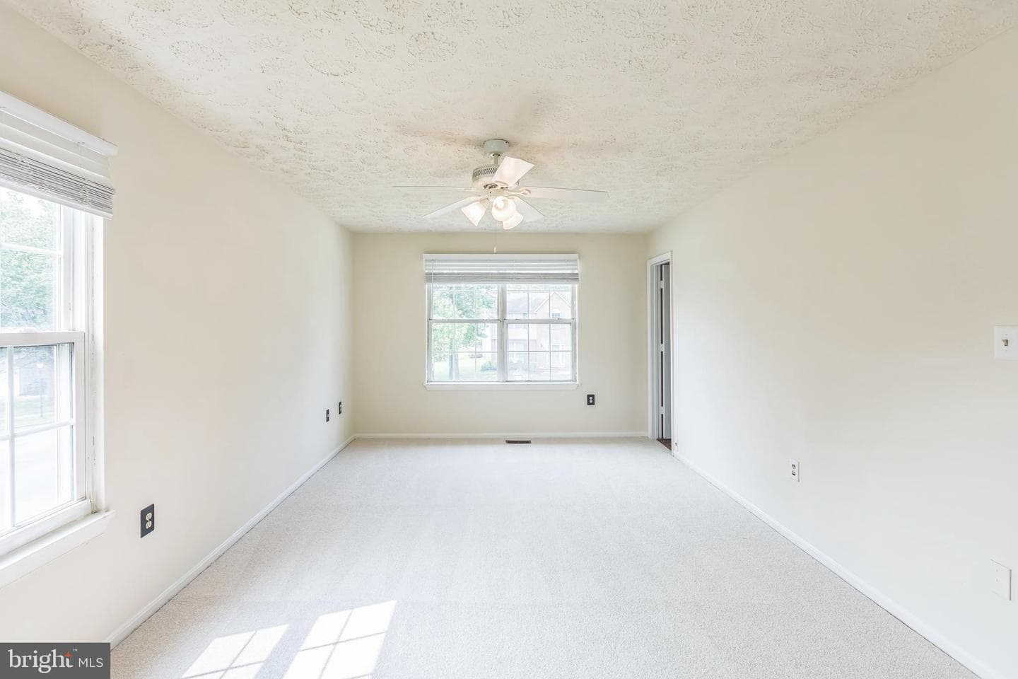 9902 Pitman Avenue photo 30