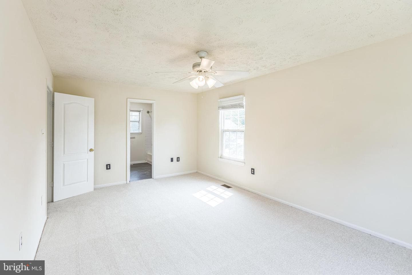 9902 Pitman Avenue photo 5