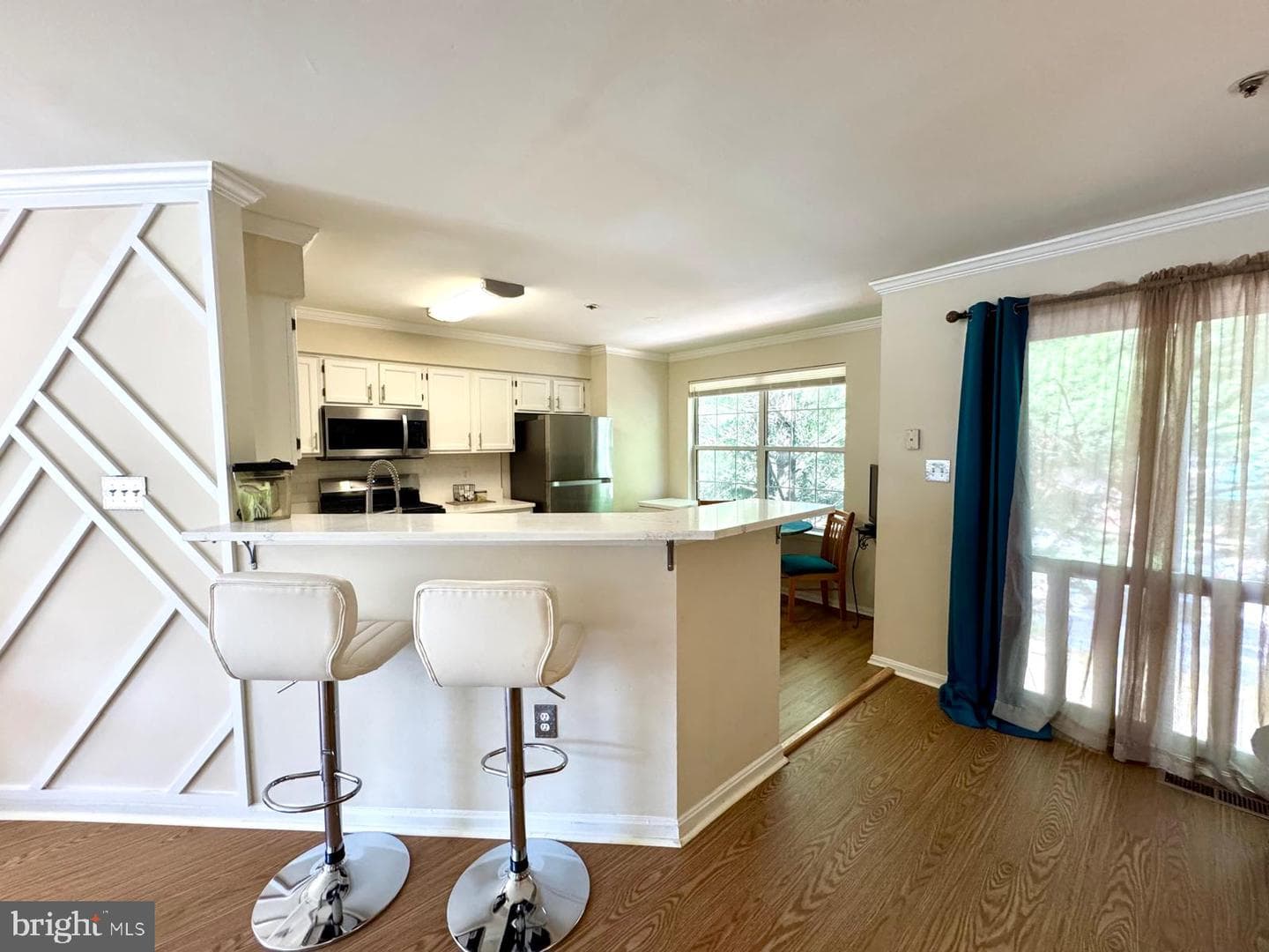 6820 Jade Court photo 14
