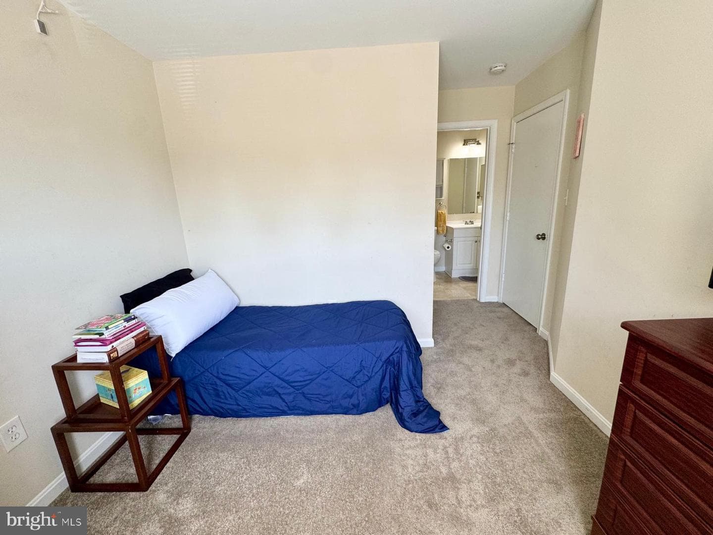 6820 Jade Court photo 31