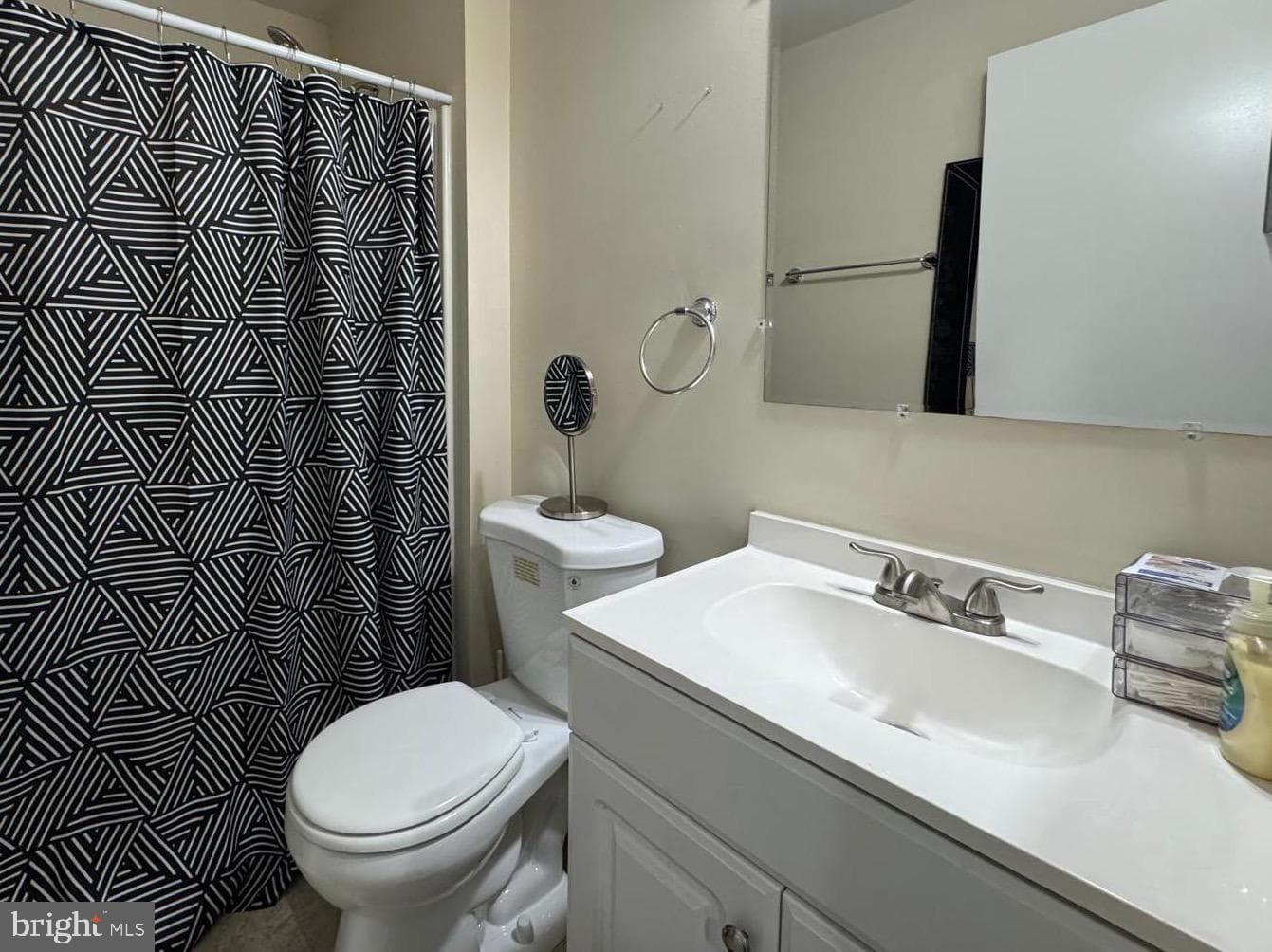 6820 Jade Court photo 46