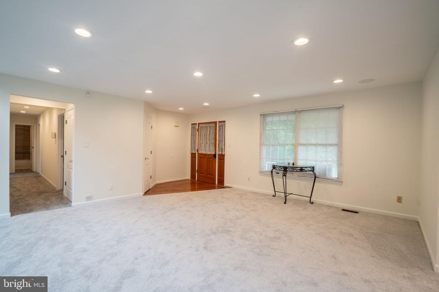6904 Burch Hill Road photo 11
