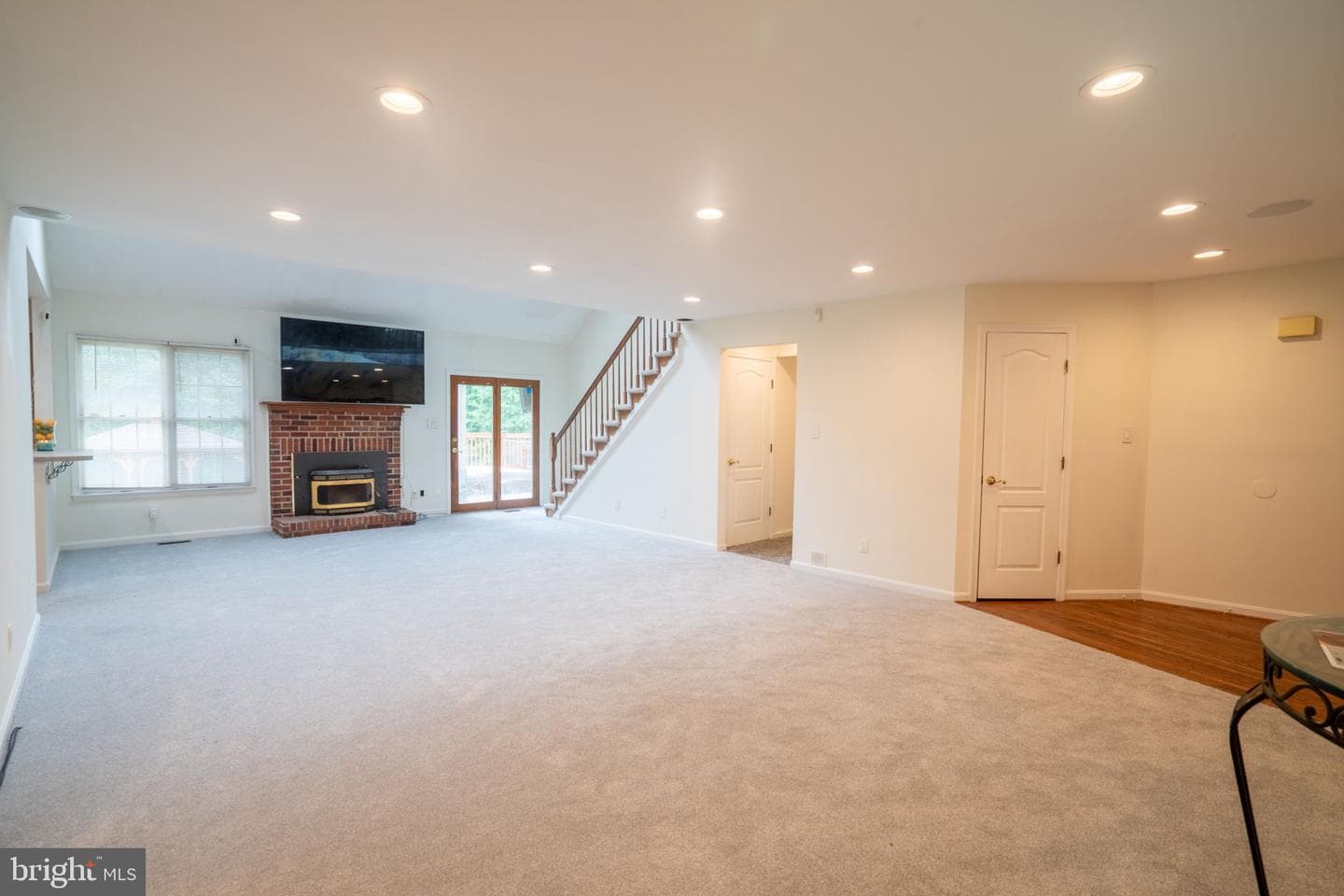 6904 Burch Hill Road photo 12