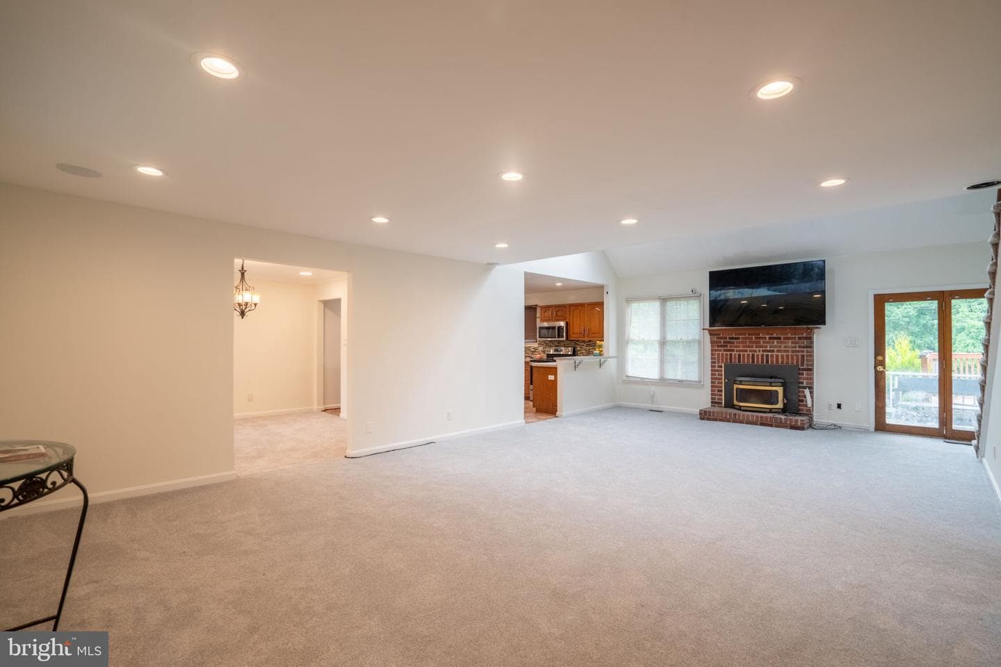 6904 Burch Hill Road photo 13