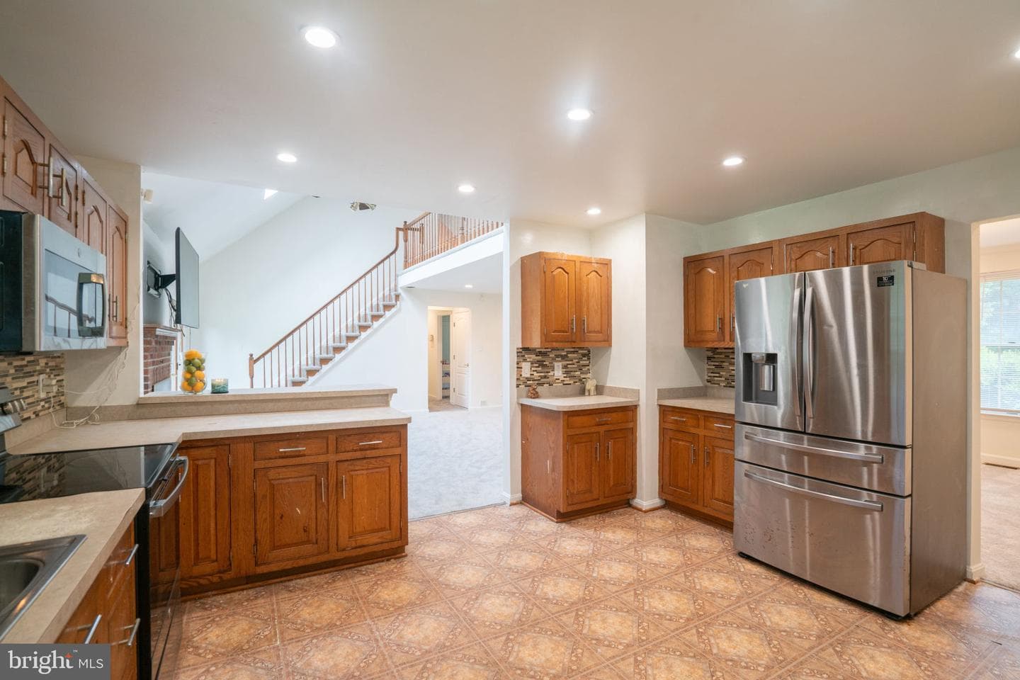 6904 Burch Hill Road photo 18