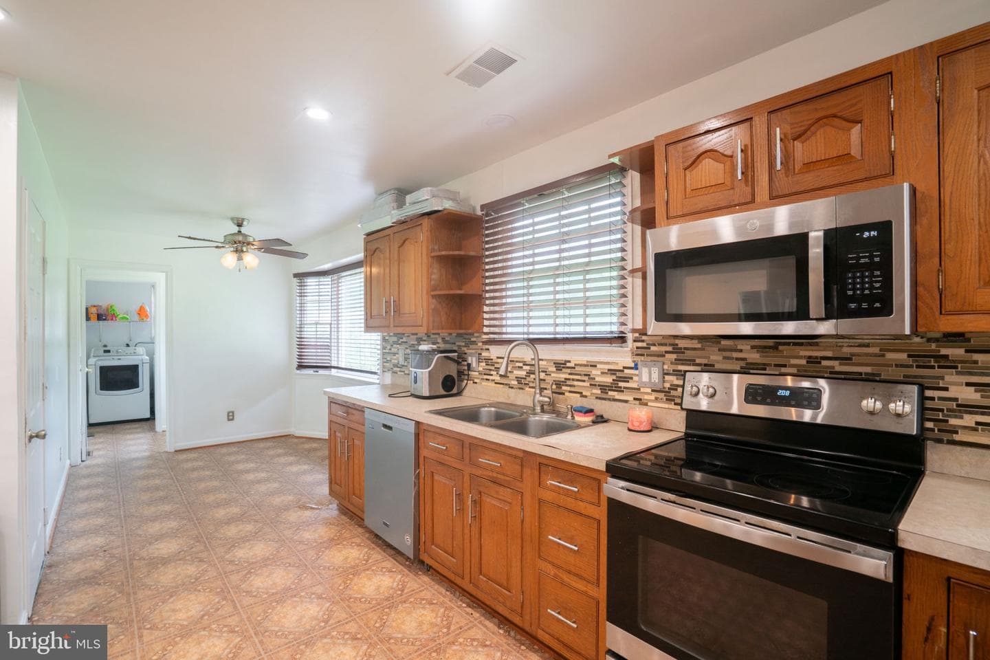 6904 Burch Hill Road photo 21