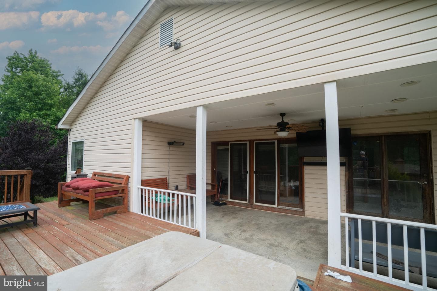 6904 Burch Hill Road photo 4