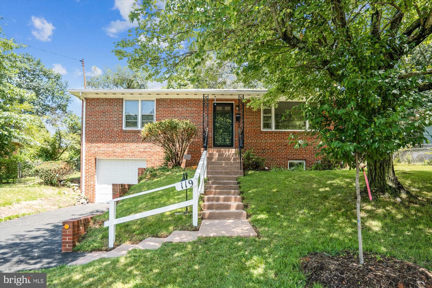 119 Cree Drive photo 1