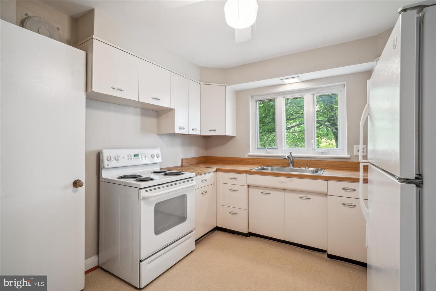 4208 Tuckerman Street photo 21