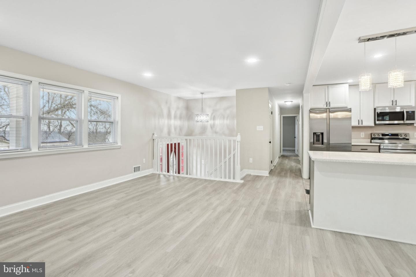 12816 Pine Tree Lane photo 13