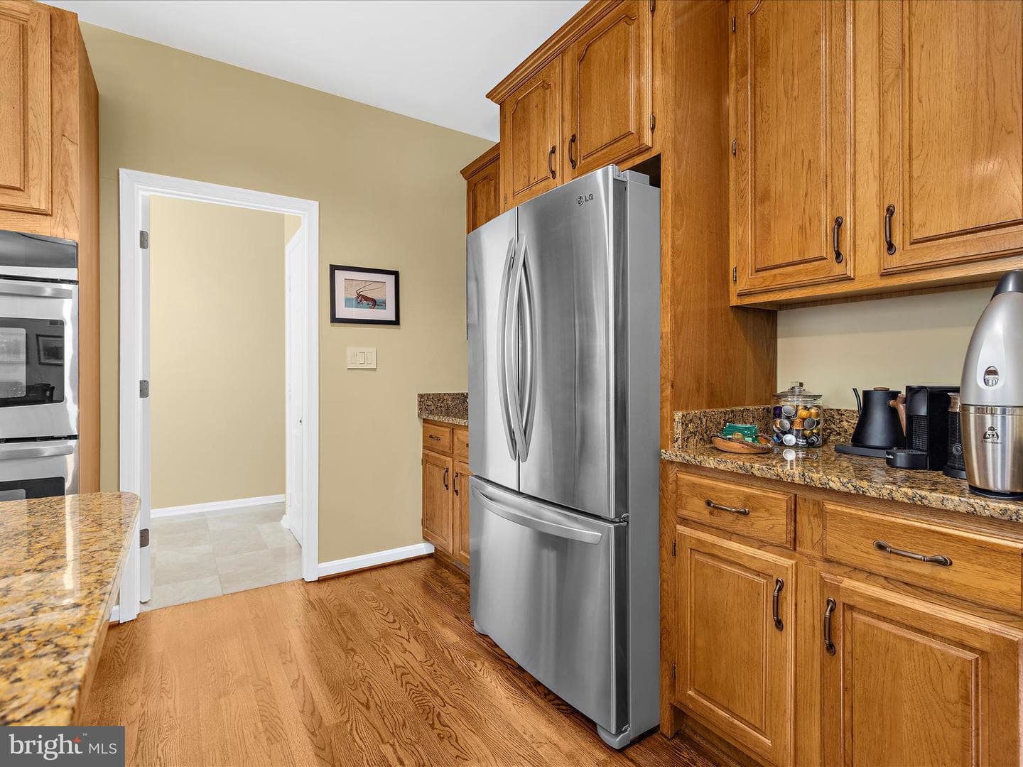 210 Queen Marie Court photo 21