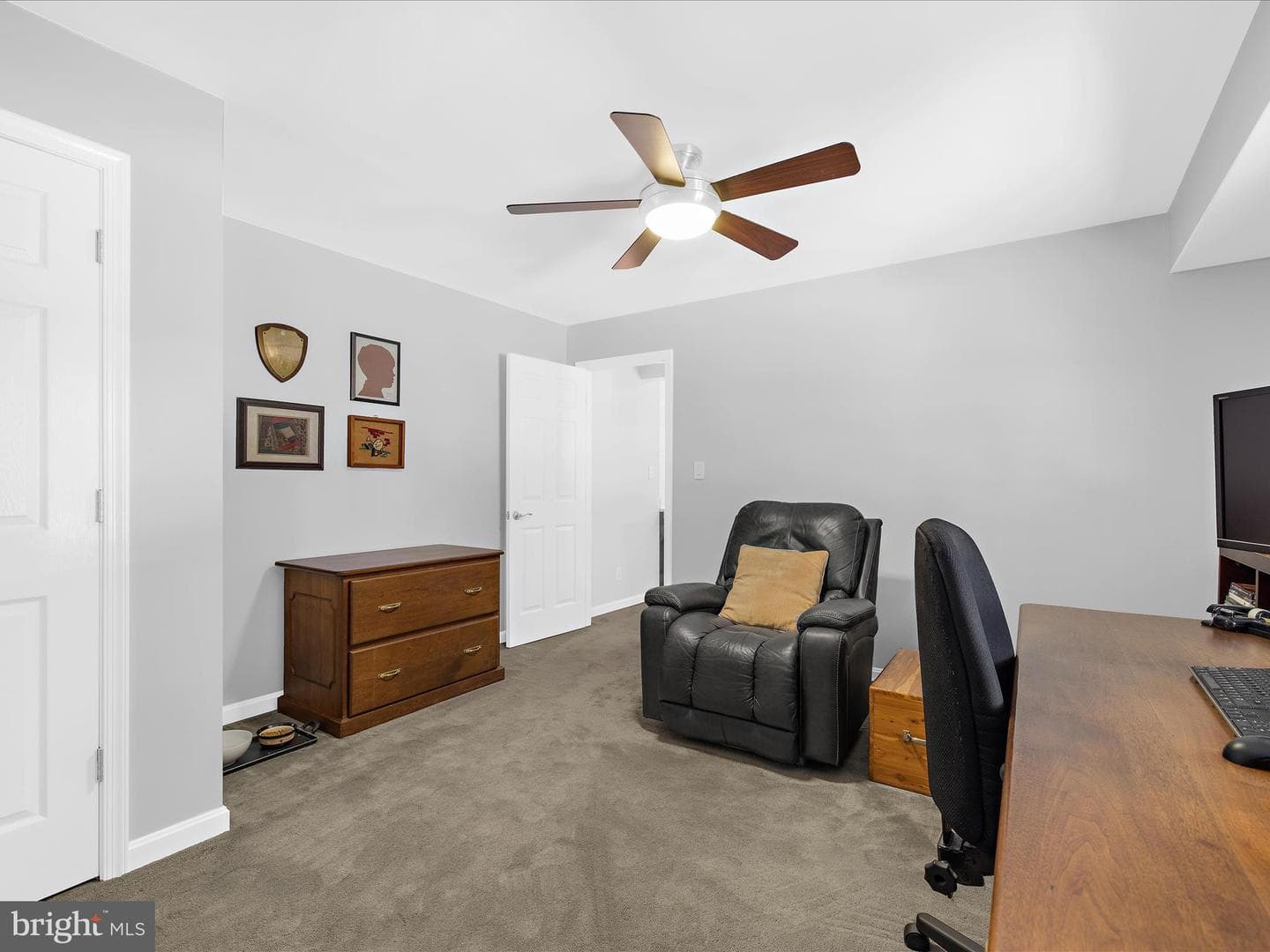210 Queen Marie Court photo 59