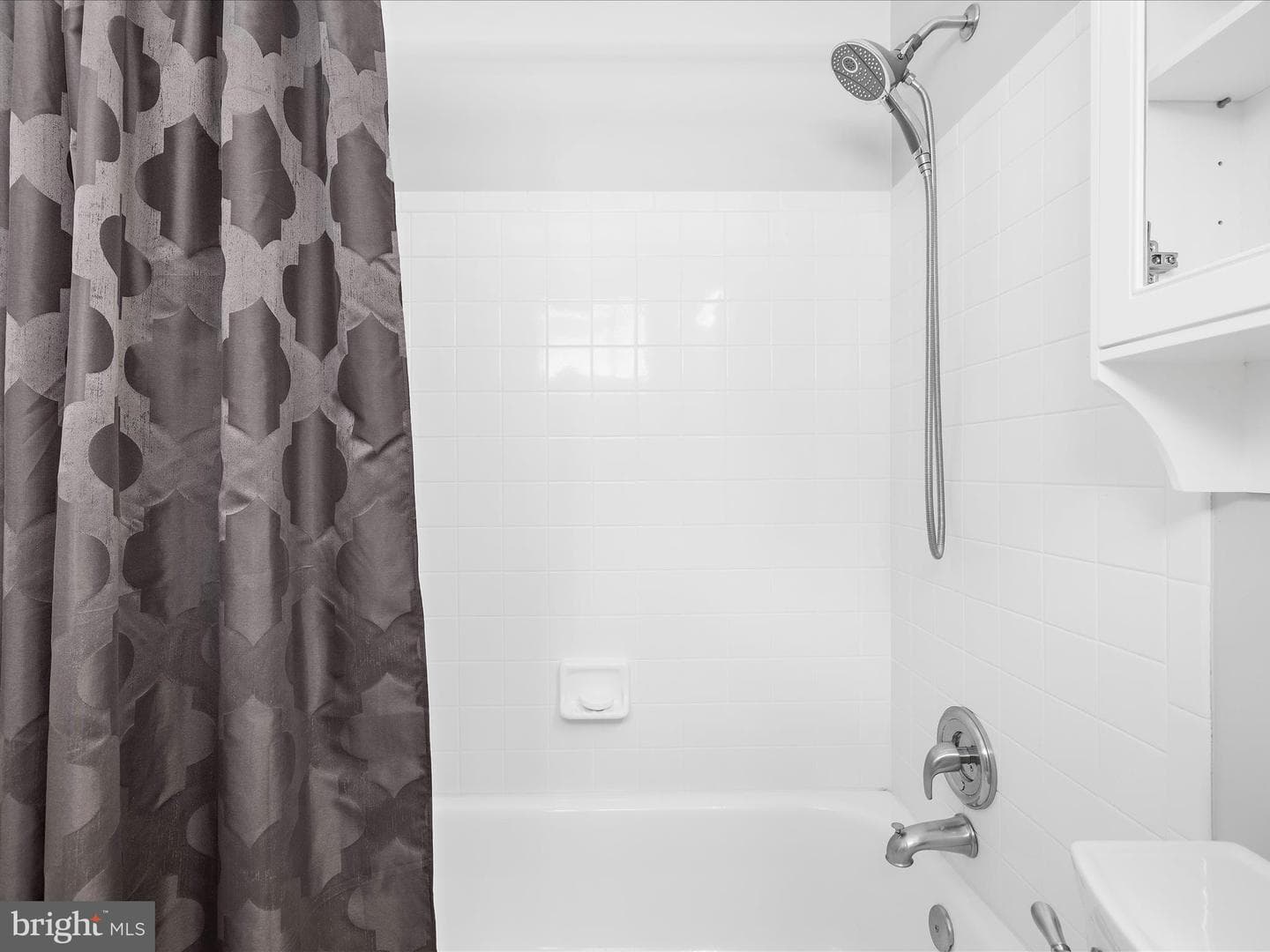 210 Queen Marie Court photo 61