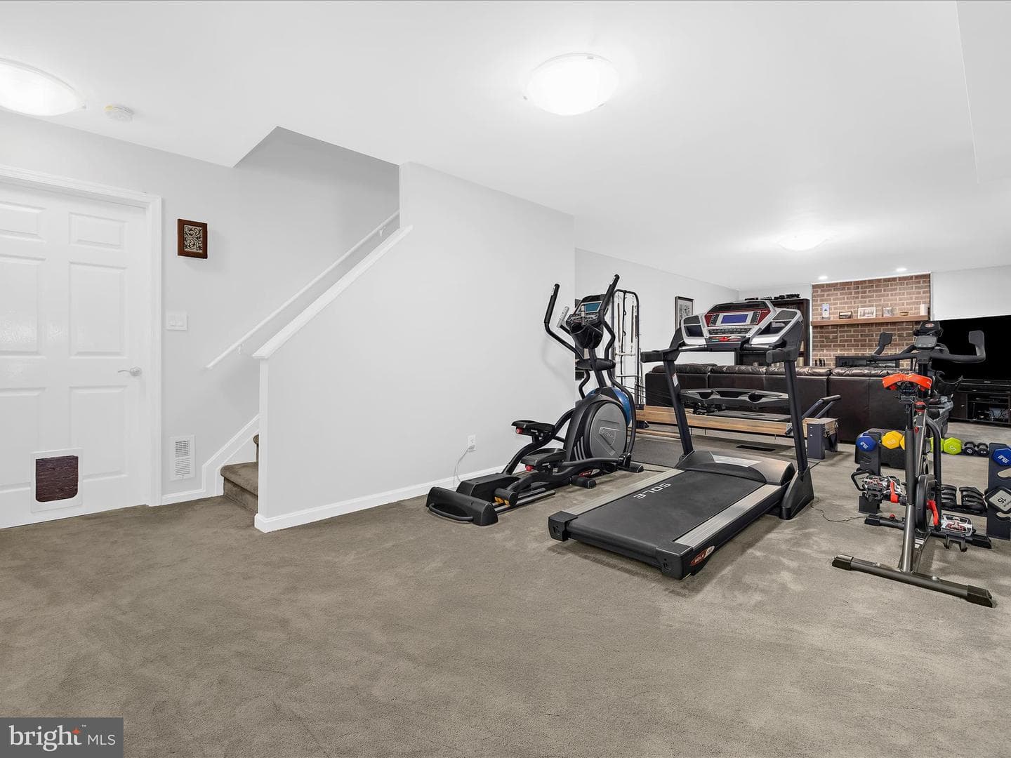 210 Queen Marie Court photo 63