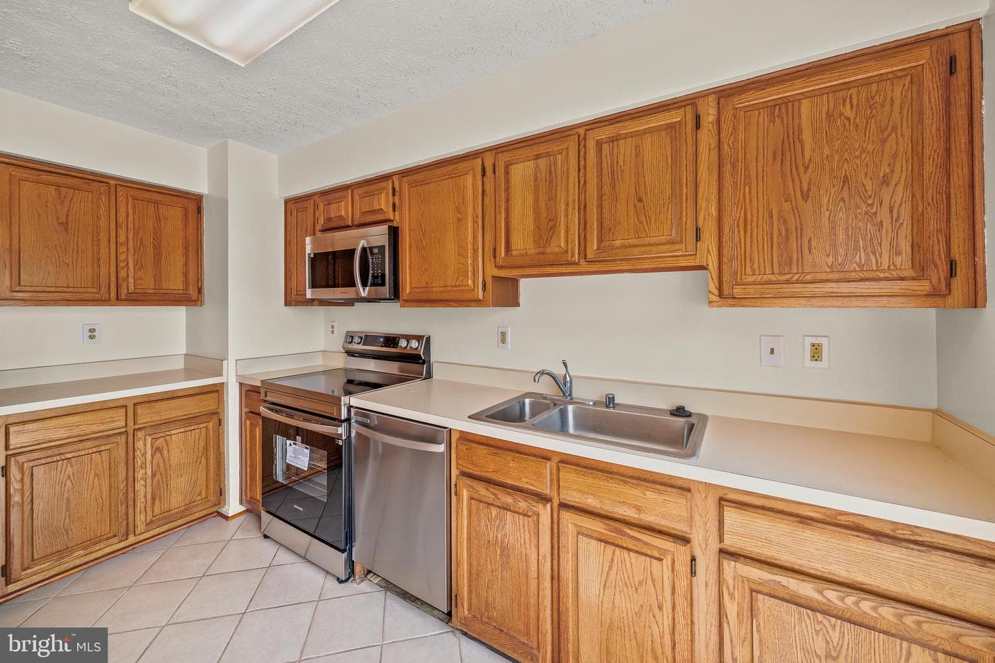 7242 S Ora Court photo 12