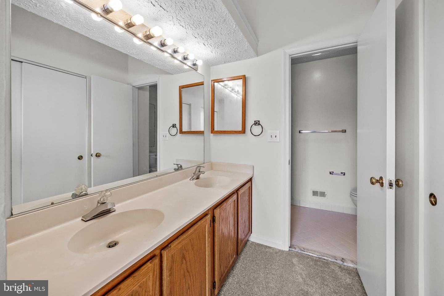 7242 S Ora Court photo 17