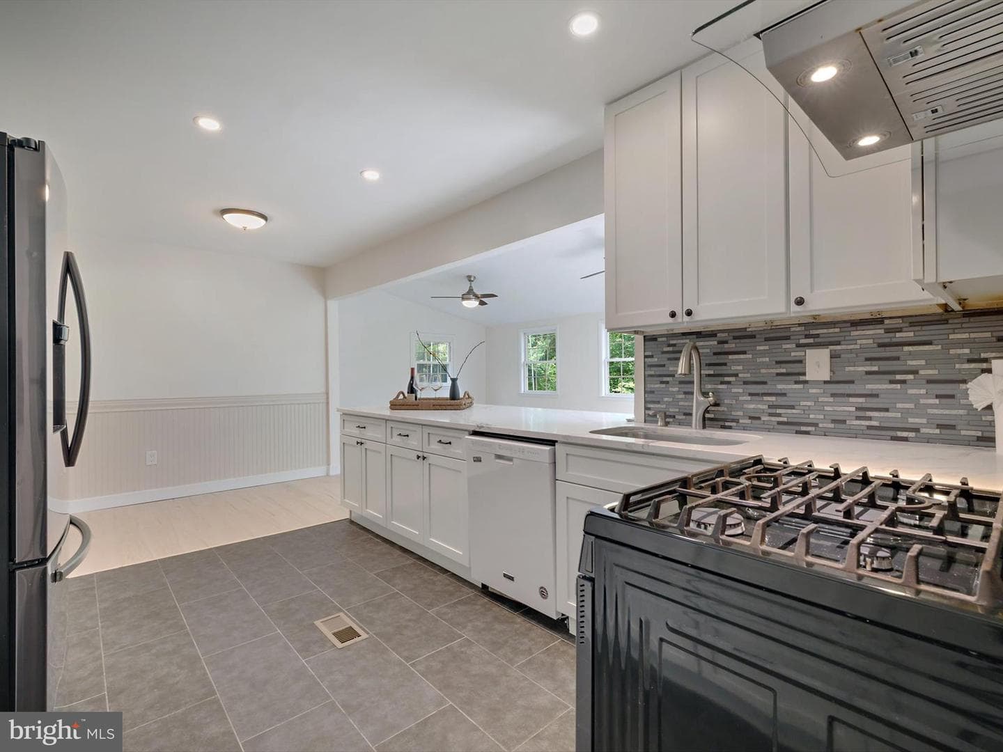 2207 Harwood Lane photo 16