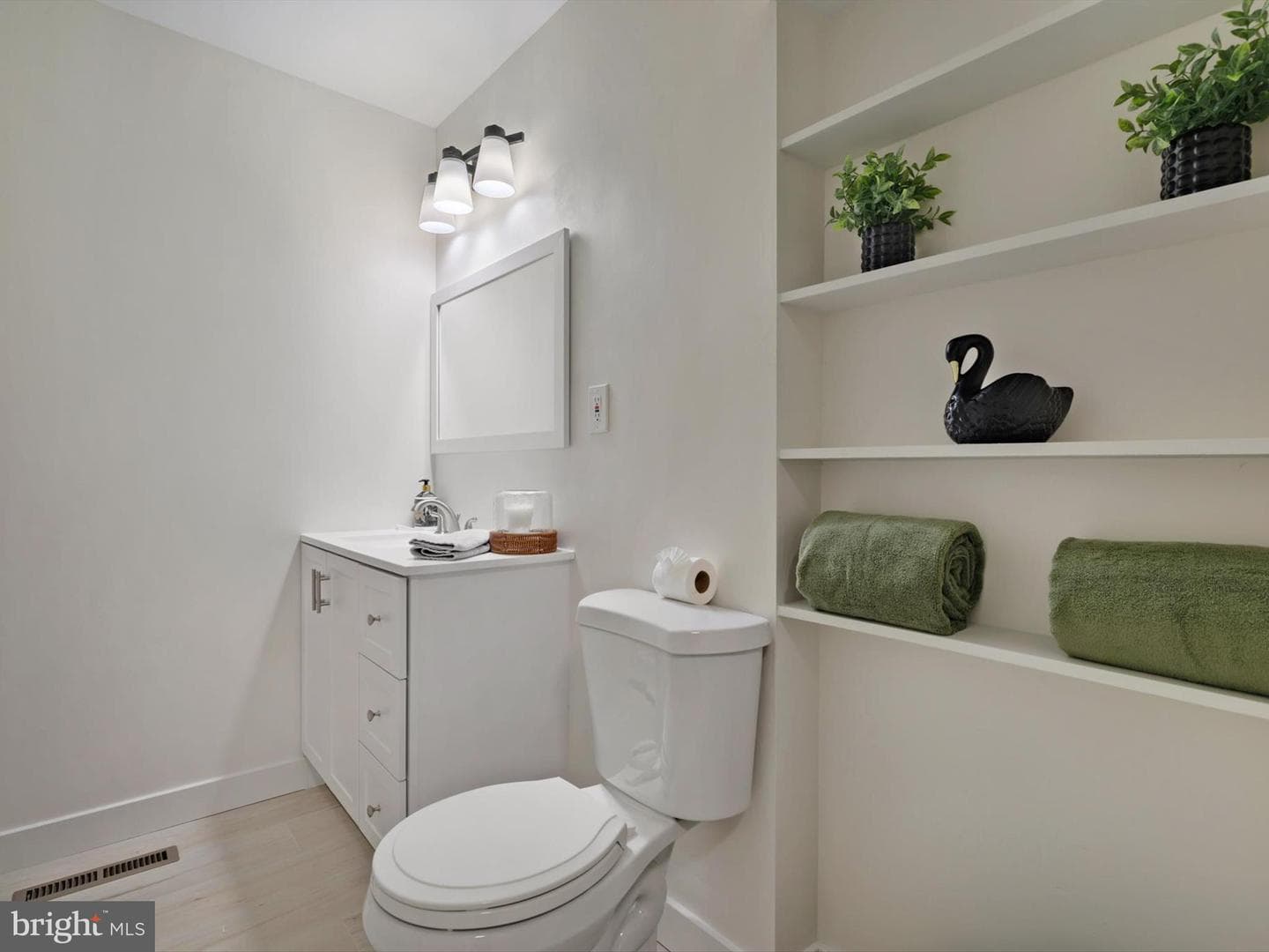 2207 Harwood Lane photo 27