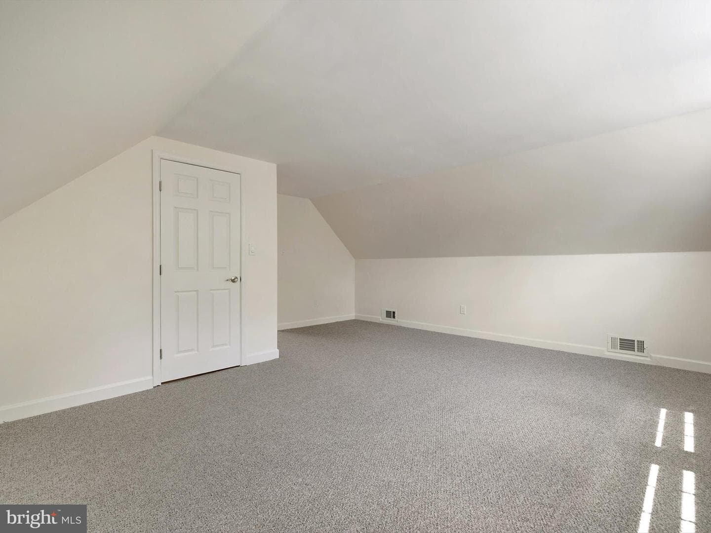 2207 Harwood Lane photo 38