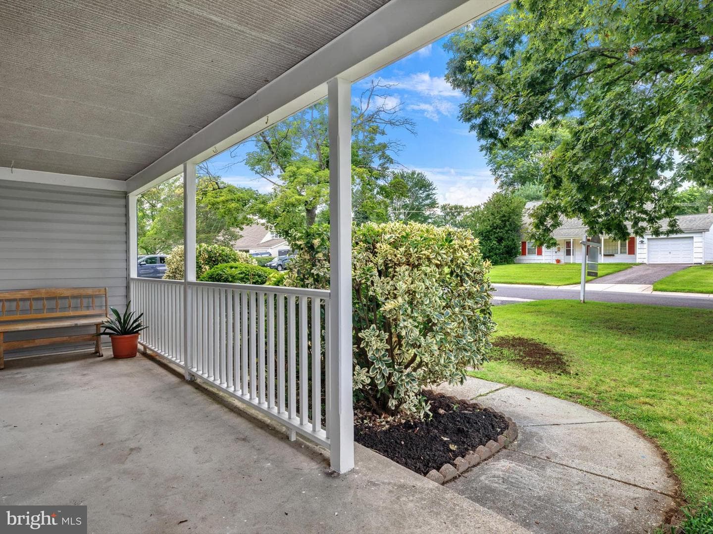 2207 Harwood Lane photo 5