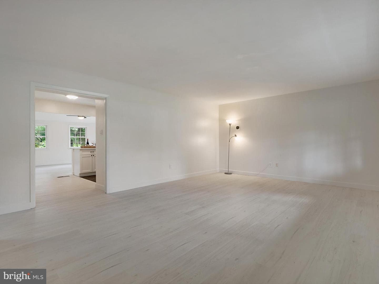 2207 Harwood Lane photo 7