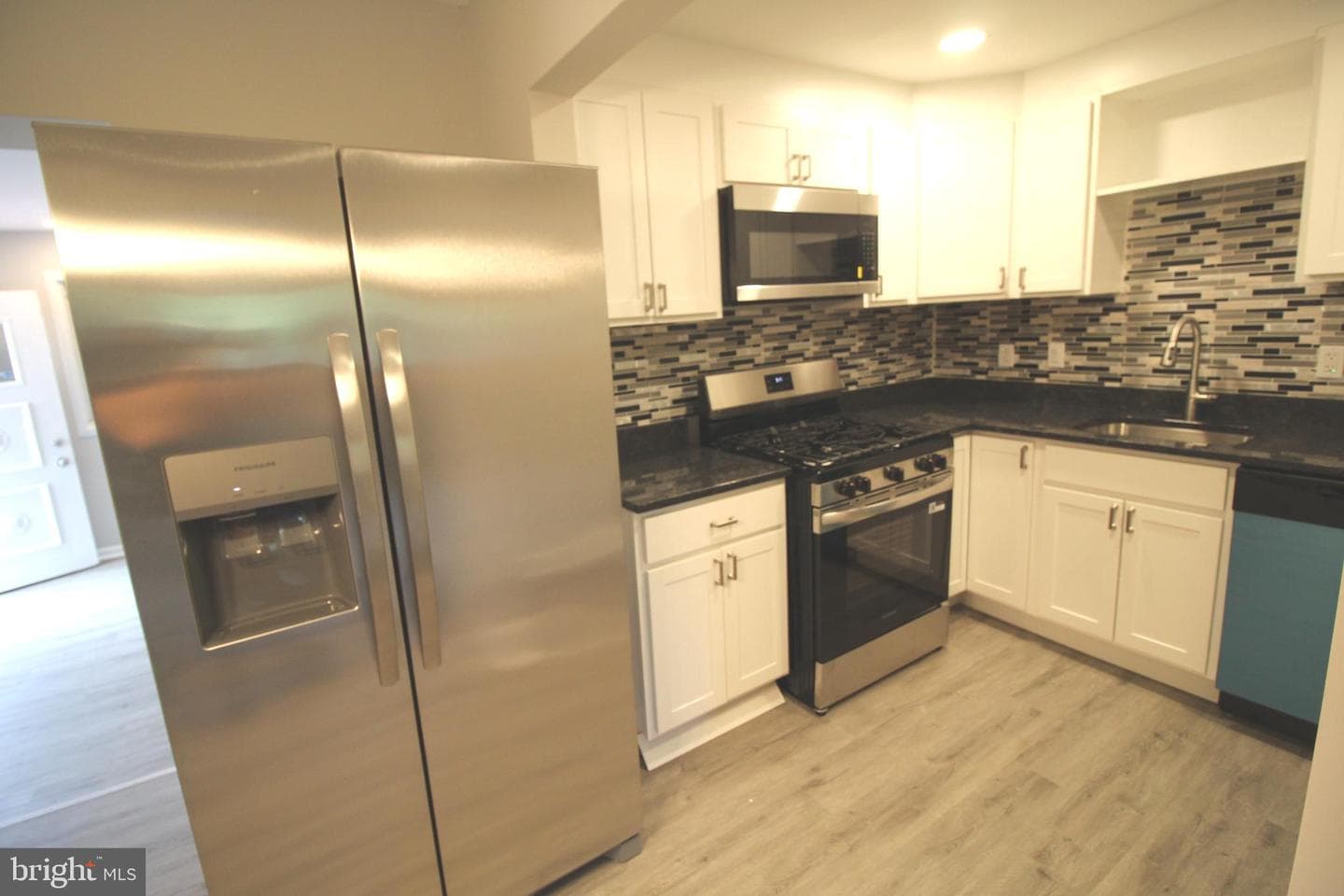 5003 37th Avenue photo 15