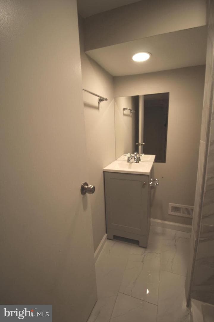 5003 37th Avenue photo 32