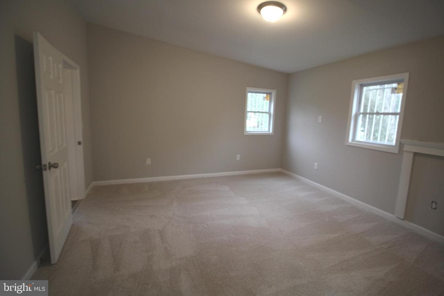 5003 37th Avenue photo 37