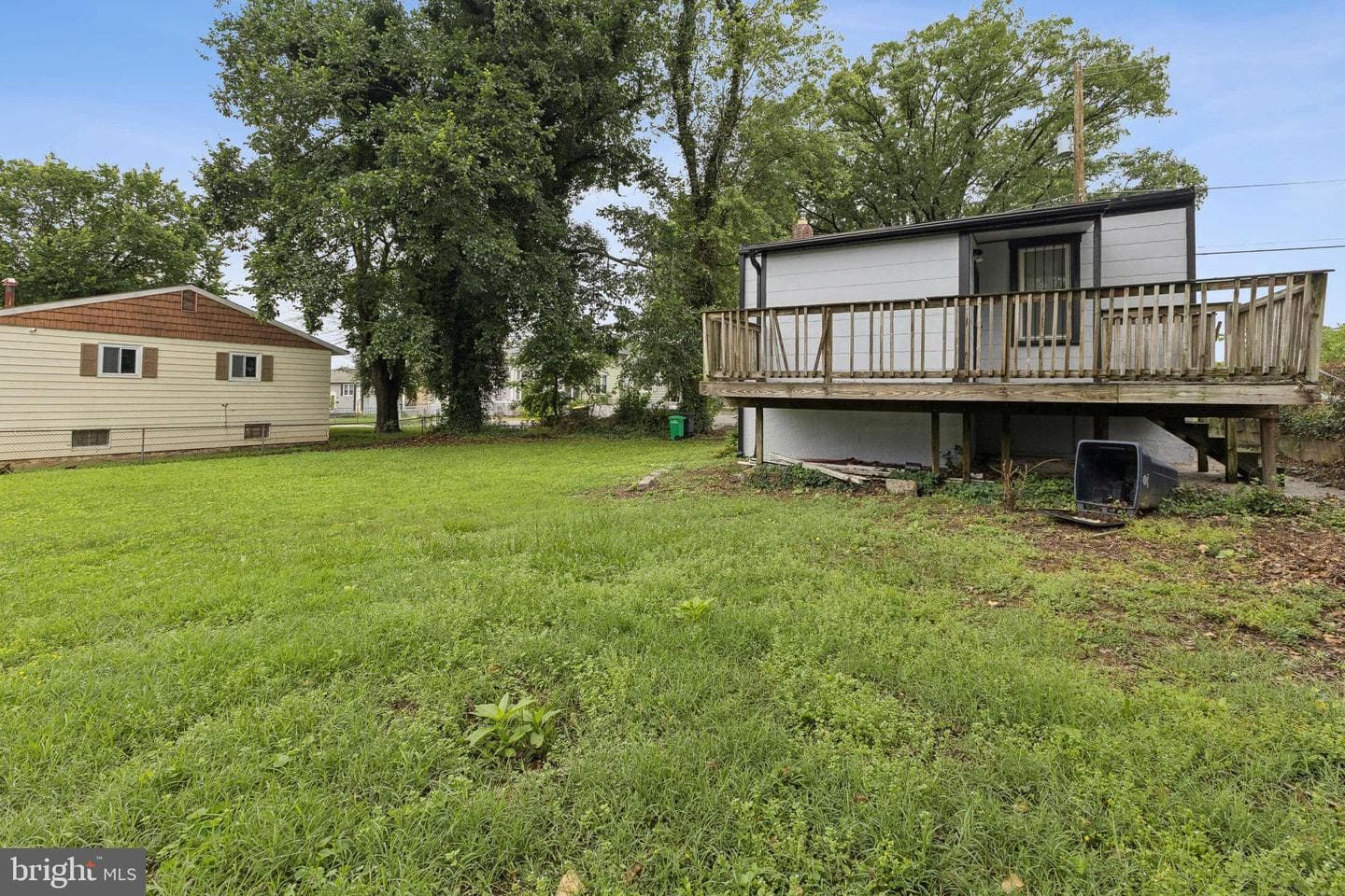 3904 Clark Street photo 10