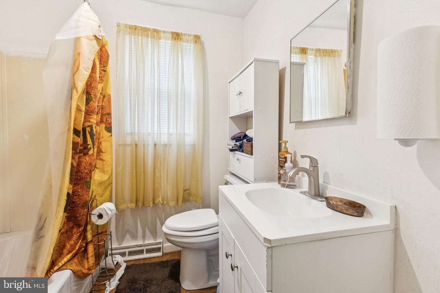 3904 Clark Street photo 6