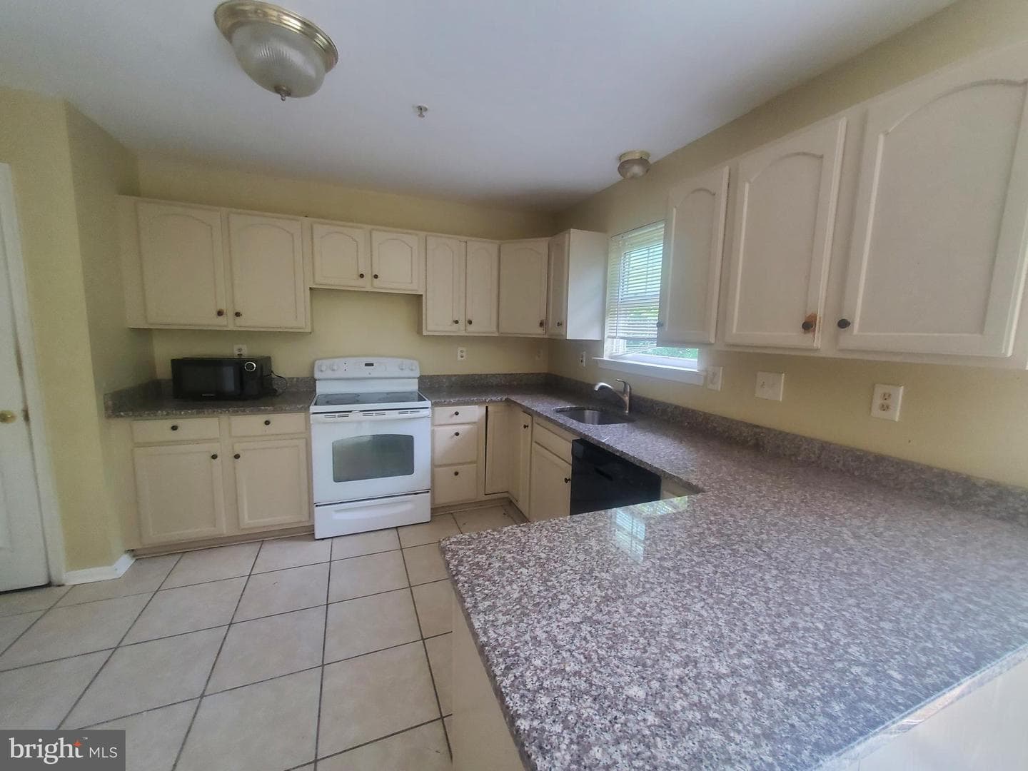 5502 Linwood Court photo 51