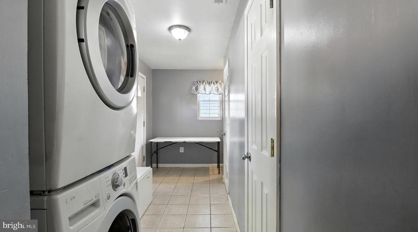 6203 Longfellow Street photo 11