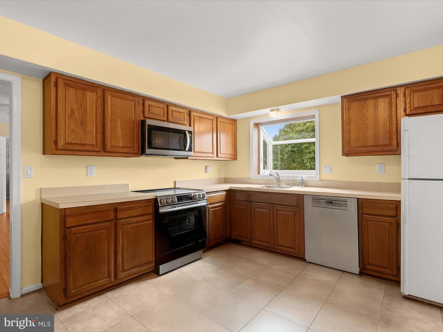 10316 Balsamwood Court photo 13