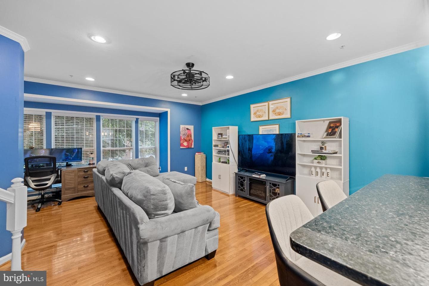 1712 Apple Blossom Court photo 13