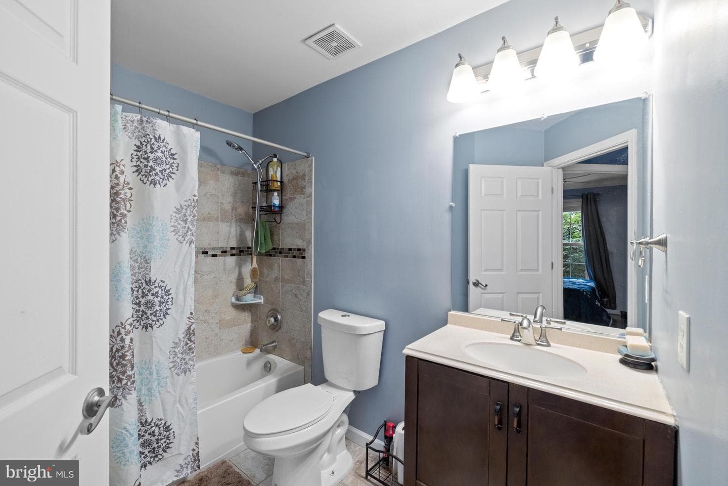 1712 Apple Blossom Court photo 31