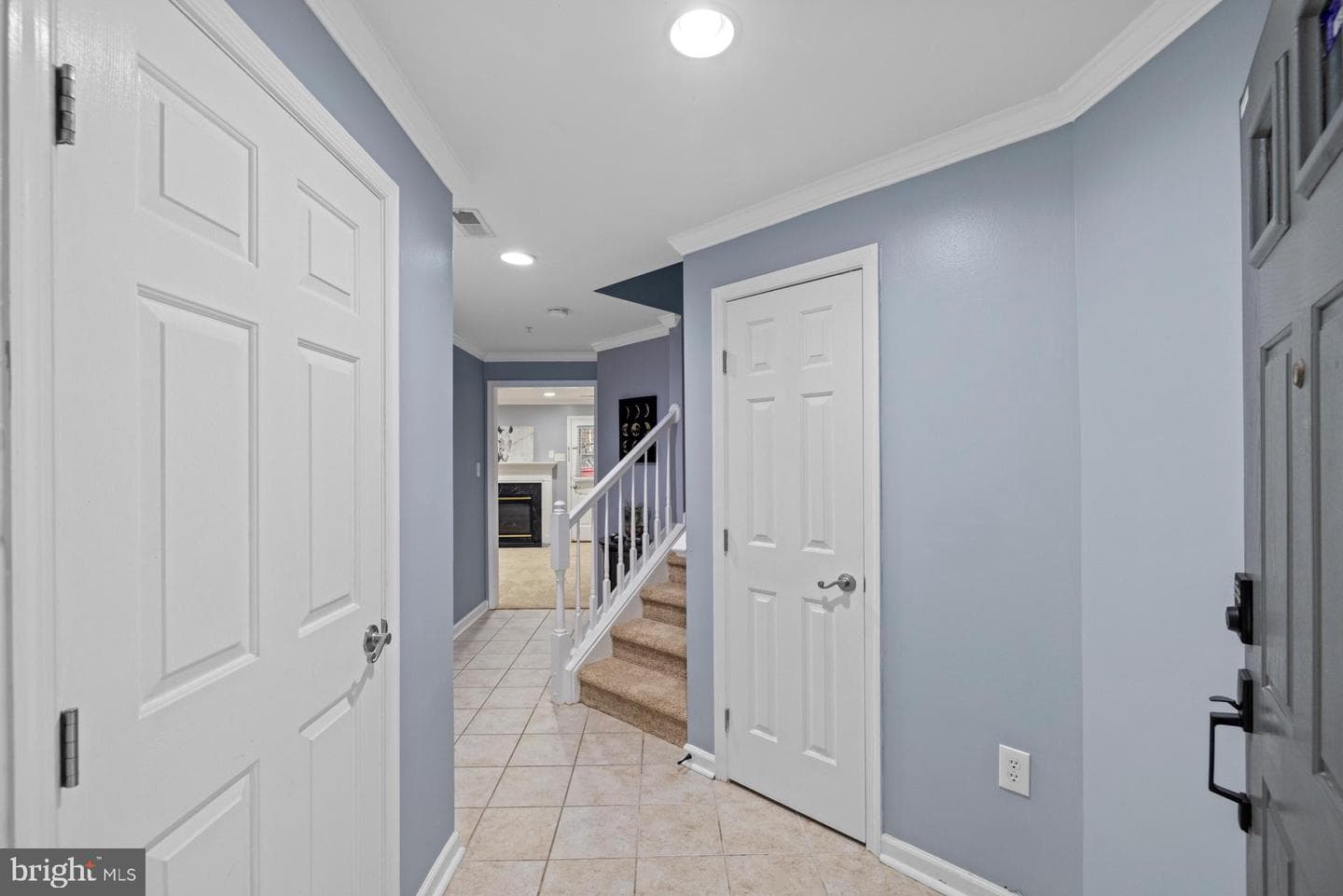 1712 Apple Blossom Court photo 4
