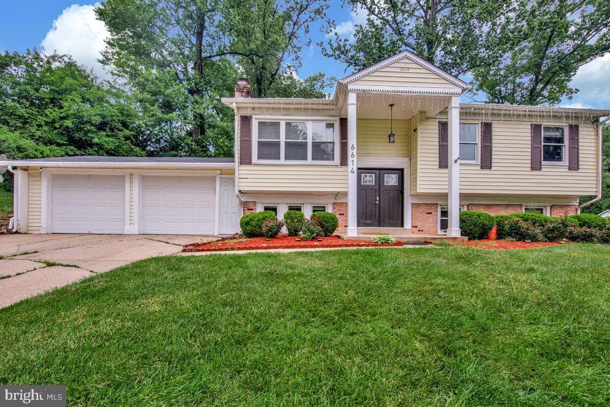 6614 McCahill Drive photo 1