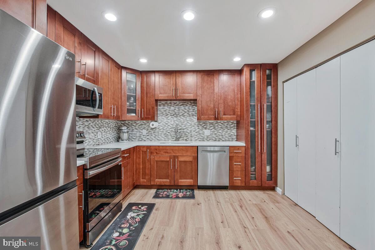 6614 McCahill Drive photo 17