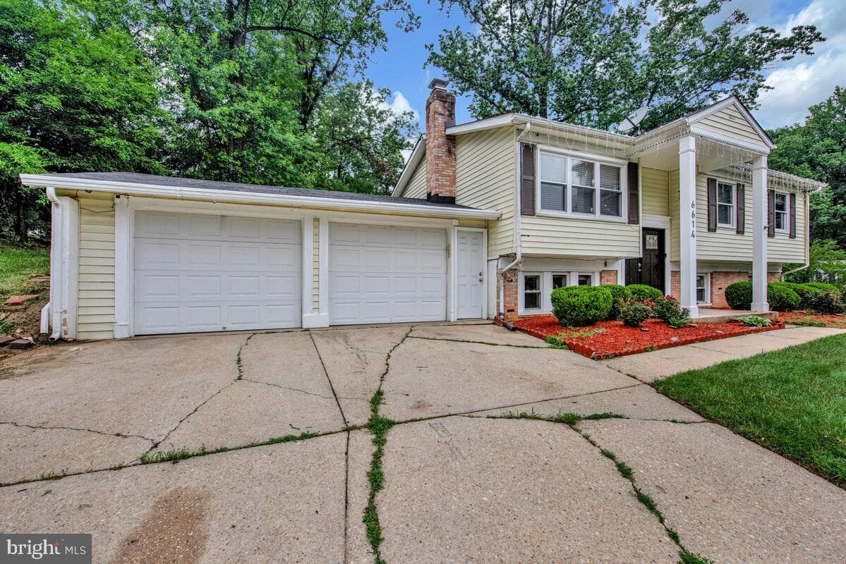 6614 McCahill Drive photo 3