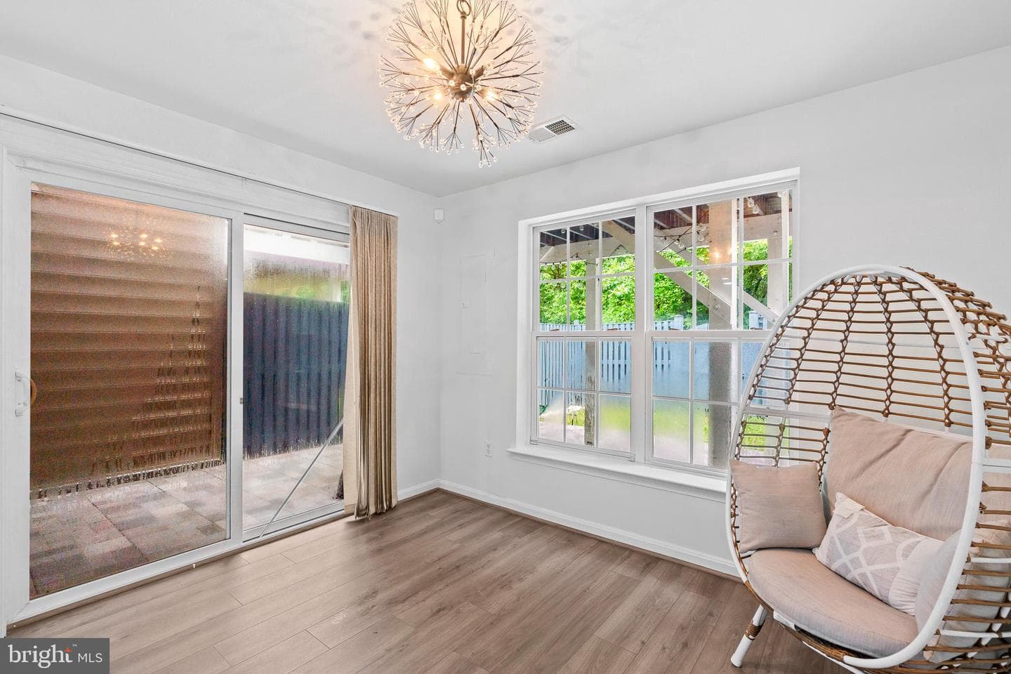 714 Parev Way photo 10