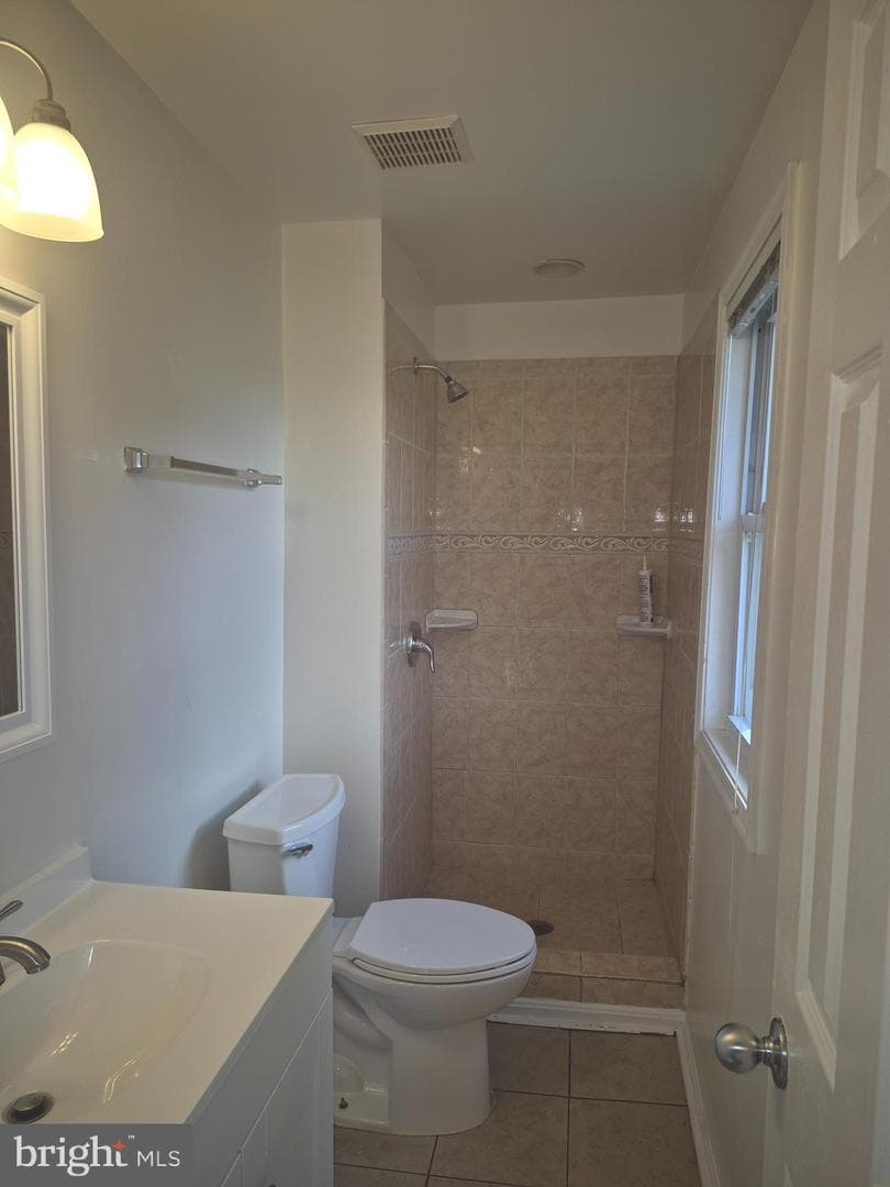 1821 Porter Avenue photo 10